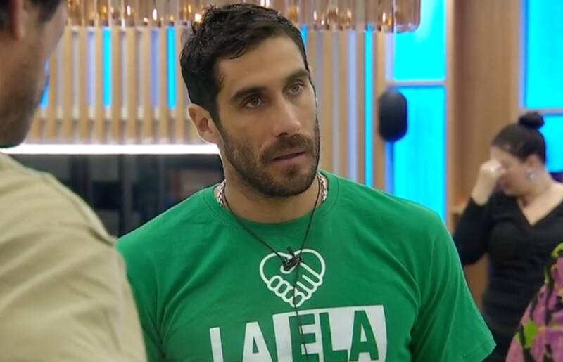 lleva días quejándose por una molestia en el codo. Créditos: Instagram