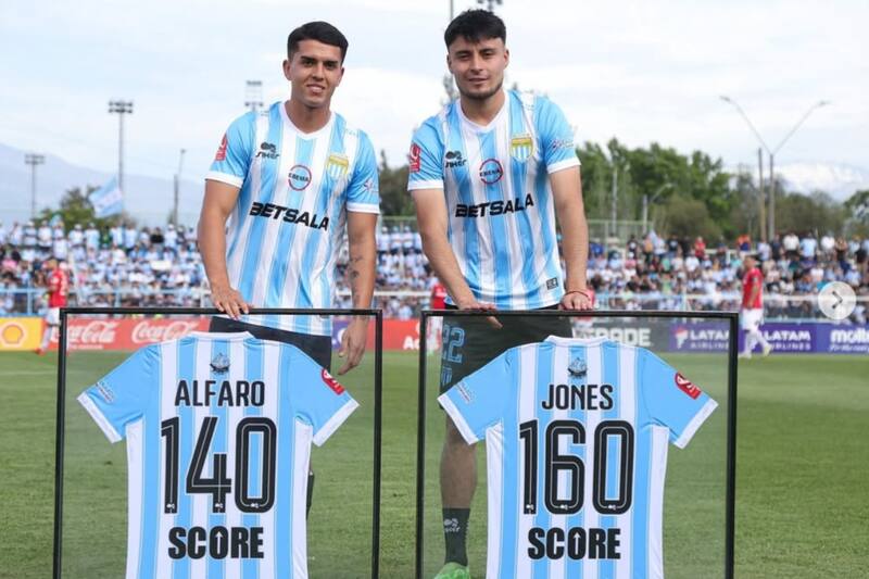 El respaldo que recibió Julián Alfaro tras su llegada a la U: “Me hace muy feliz verlo triunfar”.