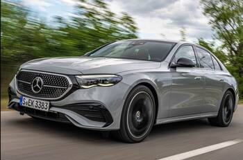 El “hijo del Clase S” de Mercedes-Benz llega a Chile con una renovación completa