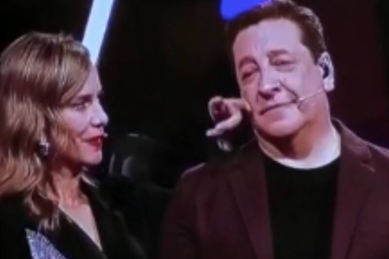 El conductor de "Gran Hermano" Chile rompió en lágrimas tras emocionarse en vivo.