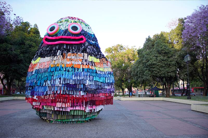 "Piñata" de 12na (Argentina).