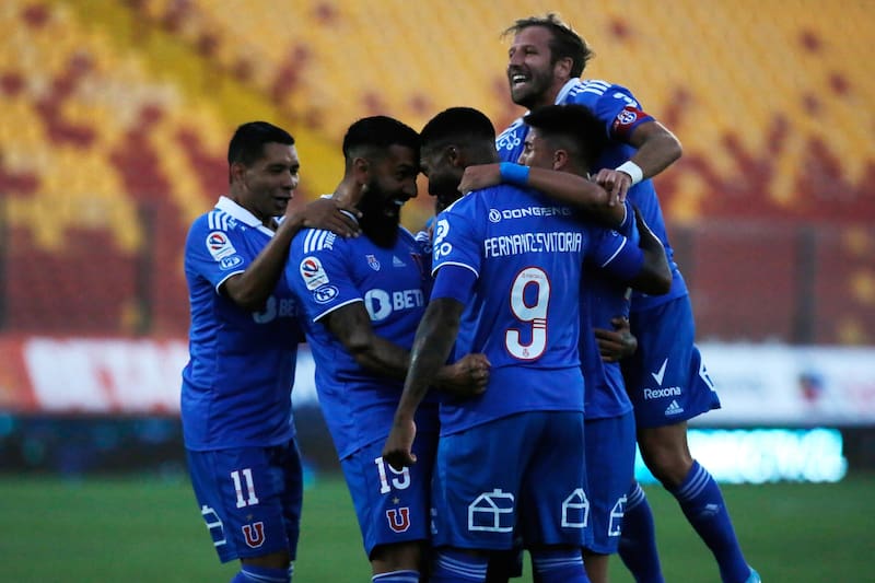 El delantero se ofreció para volver a la U. Foto: Agencia Aton.