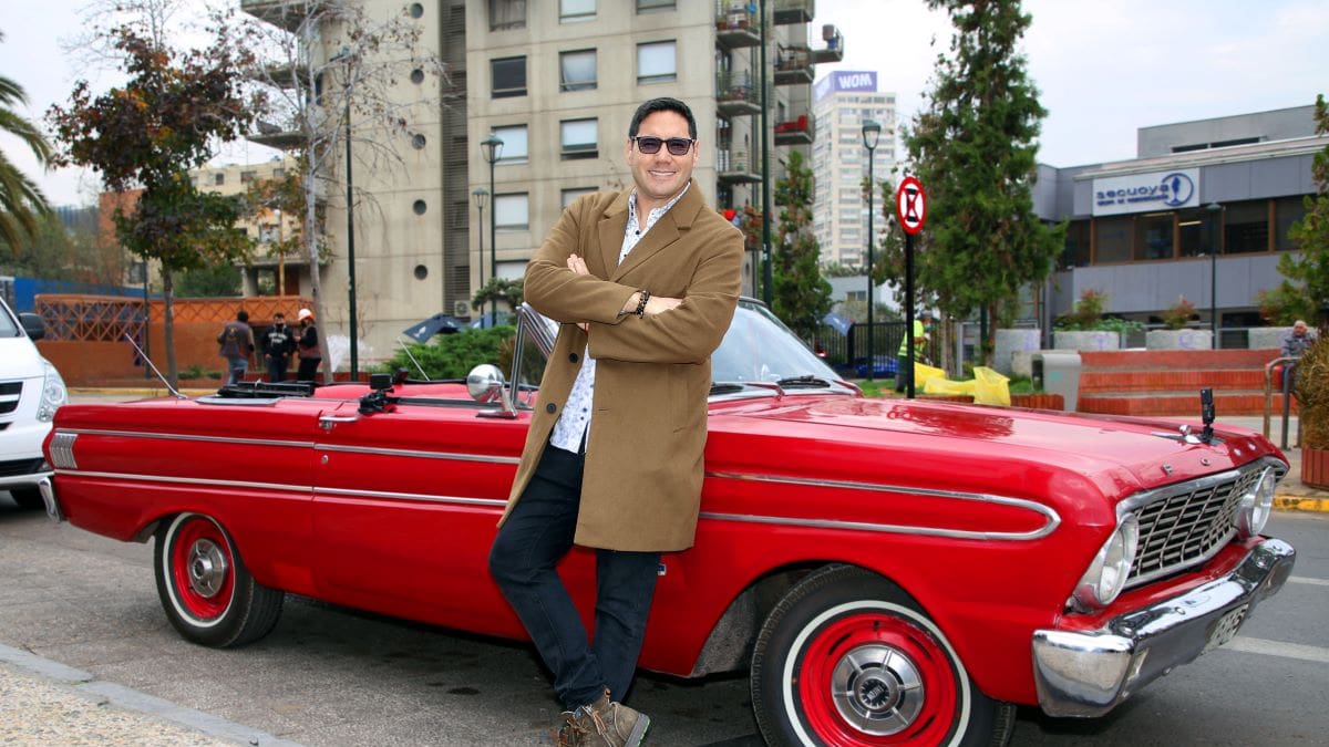 "Son mujeres que marcaron mi vida": Pancho Saavedra adelanta su nuevo programa de entrevistas en Canal 13, “Te paso a buscar”