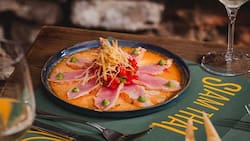 Está entre los mejores del mundo: el bar de inspiración asiática que conquista en Barrio Italia