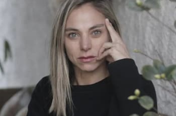 “No logró dar con el tono ni la sensibilidad”: Chilevisión se disculpa con Mariana Derderián tras sensacionalista spot de PH