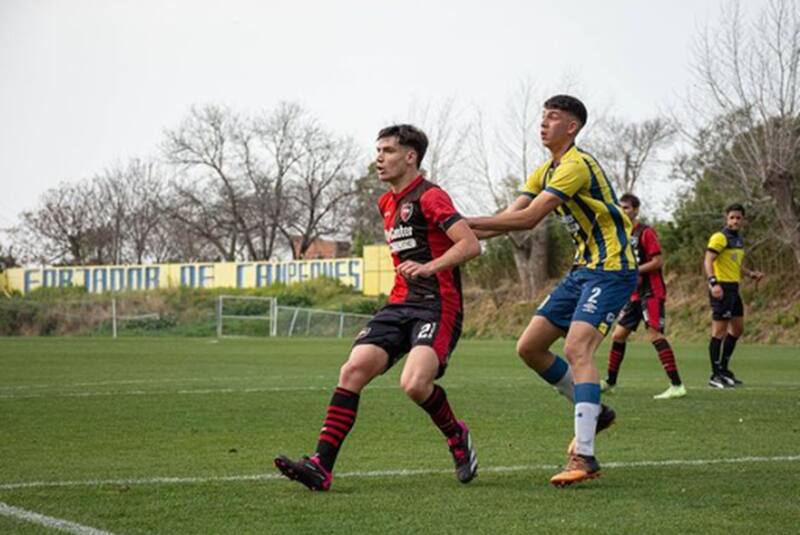 es categoría 2023 y destacó en las series menores de La Lepra.