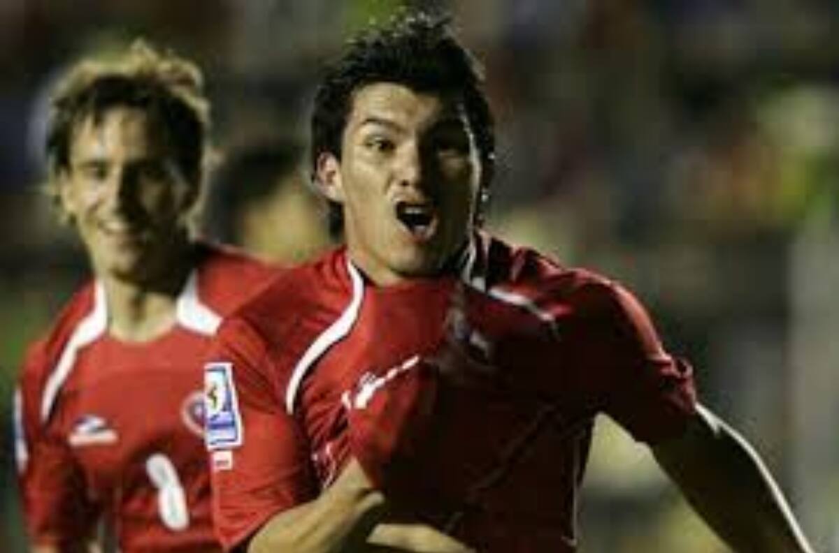 Un gol que inició la leyenda: Así fue el primer tanto de Gary Medel por la Roja