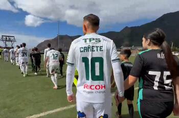 “Ojalá se queden todos en la isla”: hinchas de Santiago Wanderers furiosos por debut en Copa Chile