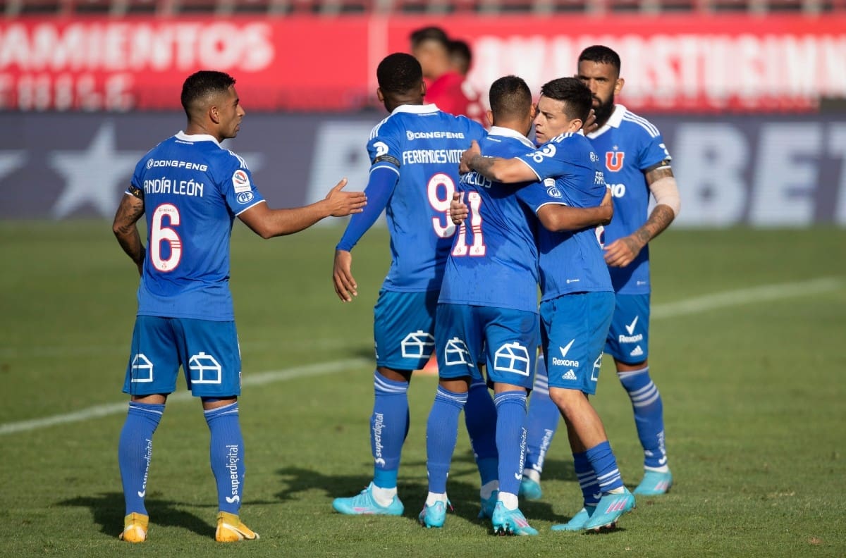 Con 9 refuerzos incluidos: la formación ideal que prepara Escobar en la U para la temporada 2022