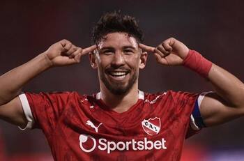 Aseguran que el Galatasaray pagará millonario monto por el fichaje de Felipe Loyola: esto recibiría Huachipato