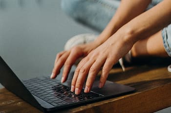 Instituto Nacional de Deportes busca trabajadores: Hay sueldos desde $560.000