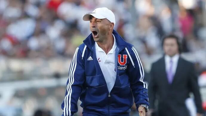 “Sampaoli es un buen entrenador, pero la U tiene que apostar por otro tipo de liderazgo”