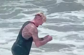 Nicolás Castillo continúa su proceso de recuperación en el mar