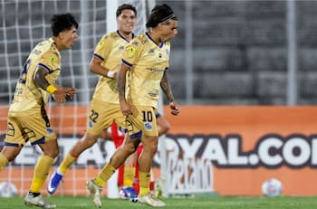 Everton dio la sorpresa para cerrar la fecha 1: así van las tablas de posiciones de la Copa de La Liga