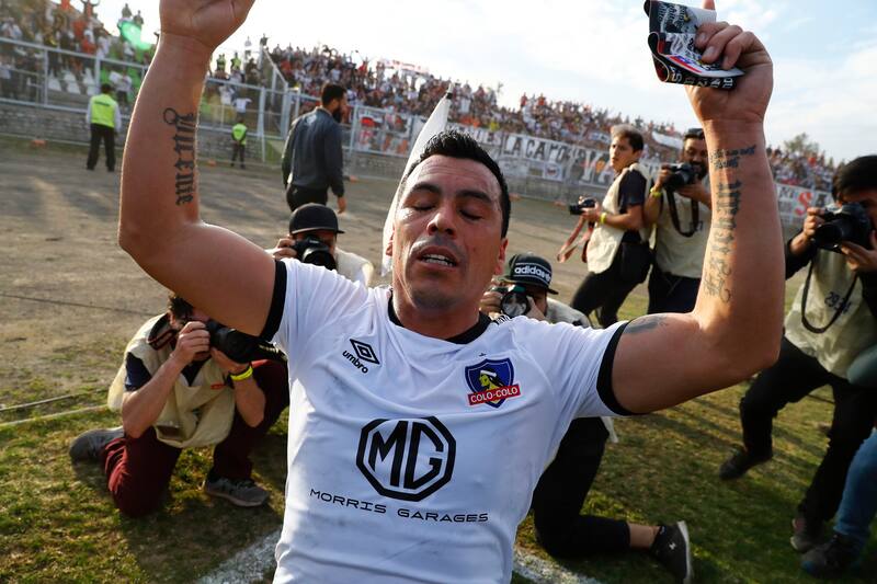 Futbol, Palestino vs Colo Colo.
Quinta fecha, segunda vuelta Campeonato 2019.
El jugador de Colo Colo Esteban Paredes celebra despues de convertir un gol contra Palestino durante el partido de primera division realizado en el estadio La Cisterna de Santiago, Chile.
24/08/2019
Martin Thomas/Photosport
Football, Palestino vs Colo Colo.
Fifth date, second round Championship 2019.
Colo Colo's player Esteban Paredescelebrates after scoring against Palestino during the first division football match held at La Cisterna stadium in Santiago, Chile.
24/08/2019
Martin Thomas/Photosport