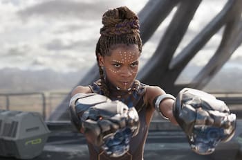 "Black Panther: Wakanda Forever": Actriz protagonista Letitia Wright  no podrá grabar hasta el próximo año
