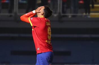 No convence en Unión Española: Matías Suárez podría dejar el fútbol chileno