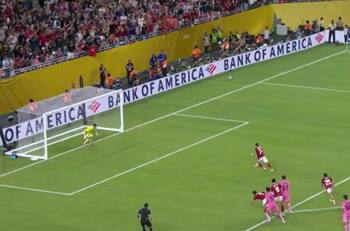 Tuvo un discreto paso por el fútbol chileno y ahora tapó el primer penal del Mundial de Clubes