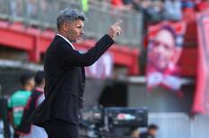 Fernando Ortiz se pone firme y le responde a Esteban Pavez tras los reclamos del volante: “Yo estoy tranquilo”