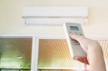 Ni 25° ni 20°: la temperatura ideal a la que debe estar el aire acondicionado para ahorrar en la cuenta de la luz