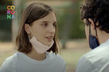 Fanáticos de "Edificio Corona" se dividieron por actuar de Julián con Catalina