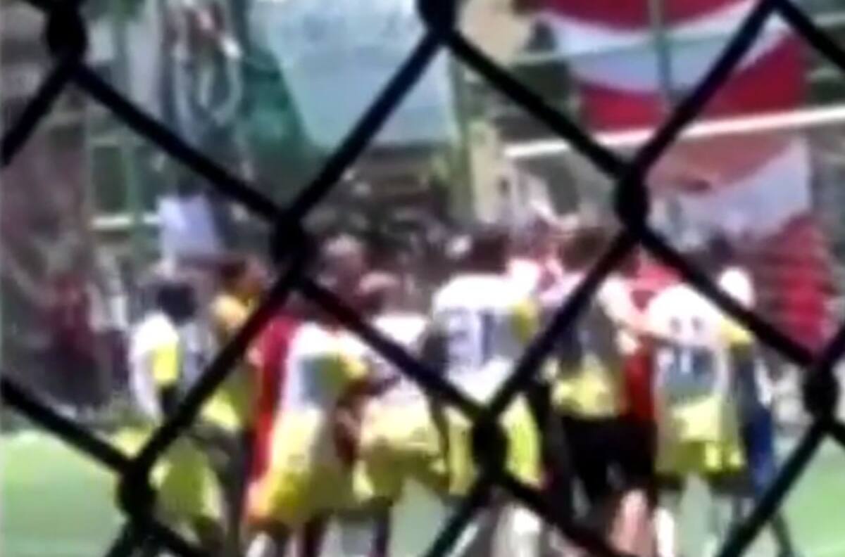 La pelea de Romario en final de torneo de veteranos en Brasil