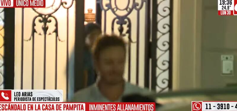 Benjamín Vicuña va a buscar a sus hijos ante allanamiento en casa de Pampita.