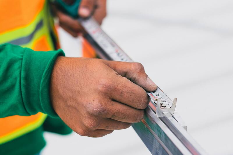 Conoce todos los perfiles requeridos. Créditos: Pexels.