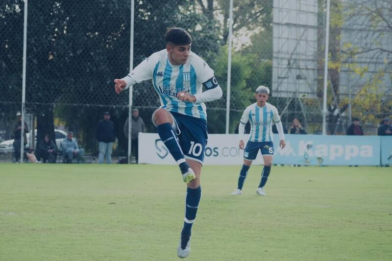 estampará su firma con Audax Italiano este lunes.