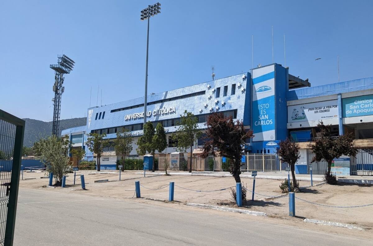 FOTOS| La UC apuesta por la sustentabilidad y las butacas del estadio tendrán nueva vida en San Carlos de Apoquindo
