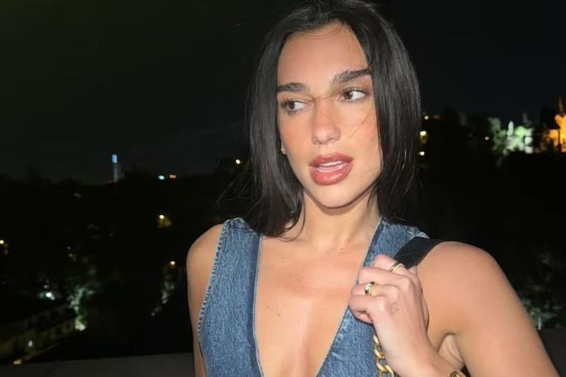 La cantante se despidió del país.