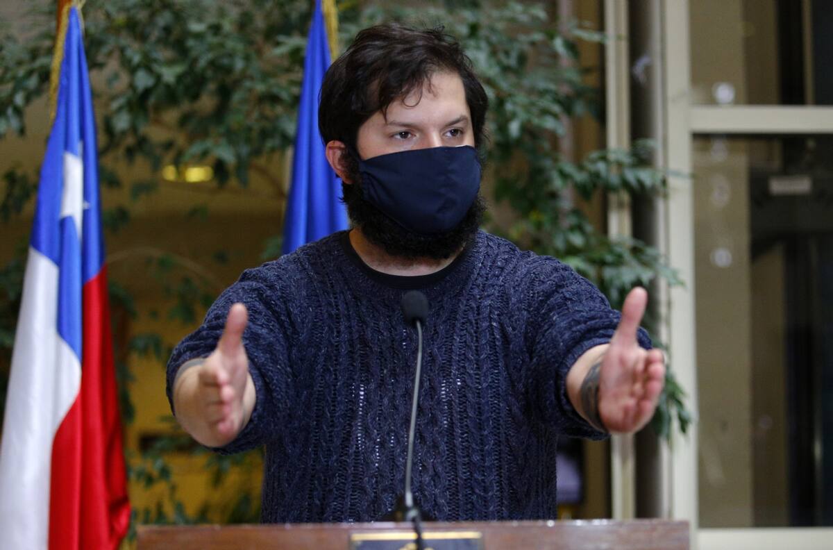 Gabriel Boric entra a la carrera presidencial: Convergencia Social lo confirmó como su candidato