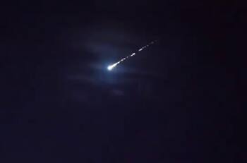 "Meteorito" cayó frente a las costas de Antofagasta: vecinos evacuaron por precaución