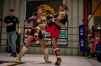 No hizo falta Andrónico Luksic: La "Maquinita" Orellana ganó medalla de plata en Mundial de Kickboxing