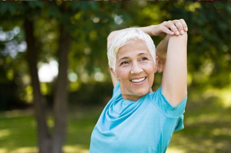 Revisa cuál es el entrenamiento que deben hacer los adultos mayores.