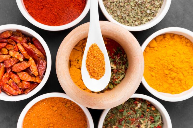 Se estima que el consumo de algunas especies pueden mejorar los síntomas.