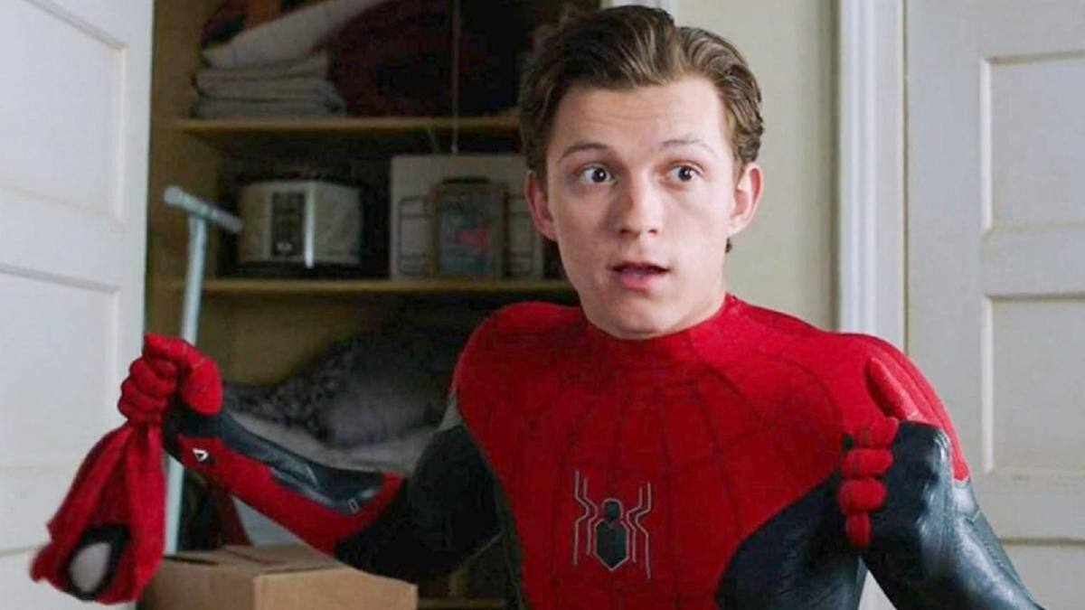 Tom Holland reacciona a la filtración del trailer de "Spider-Man: No Way Home"