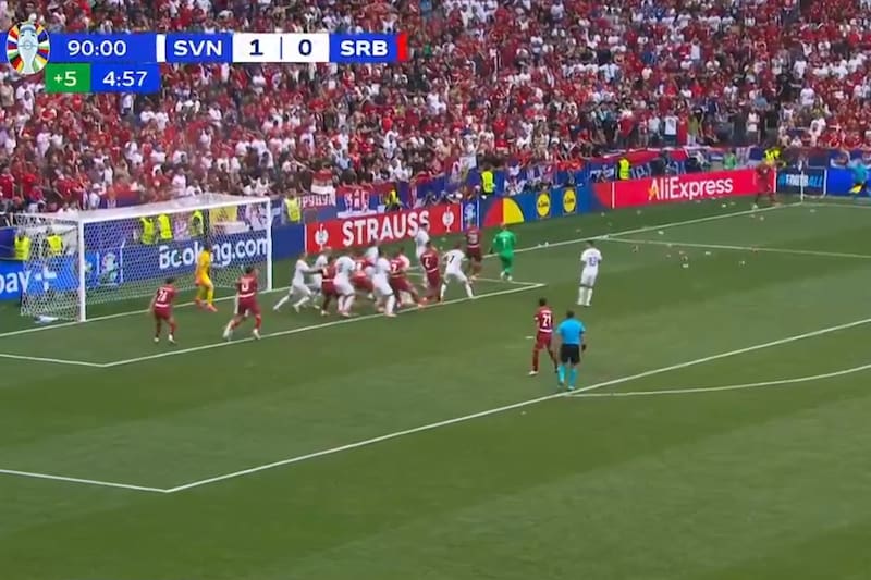 y un gol agónico de Luka Jovic.