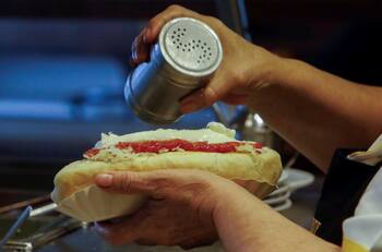 Regalarán más de 2 mil: ¿Cuándo y dónde es el Festival del Completo más Largo del Mundo?