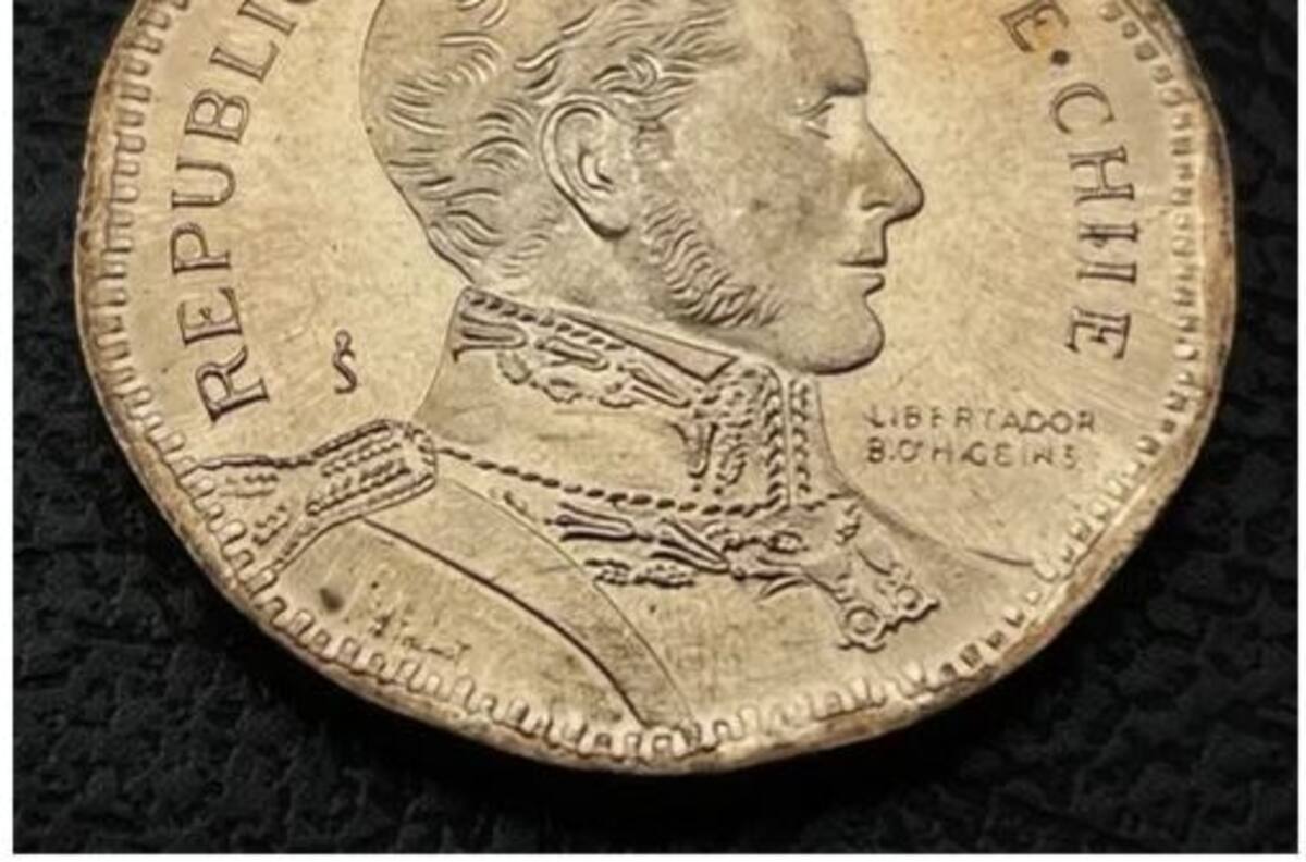 Numismática: Conoce la moneda de $50 fallada que continúa circulando y se vende a $90.000