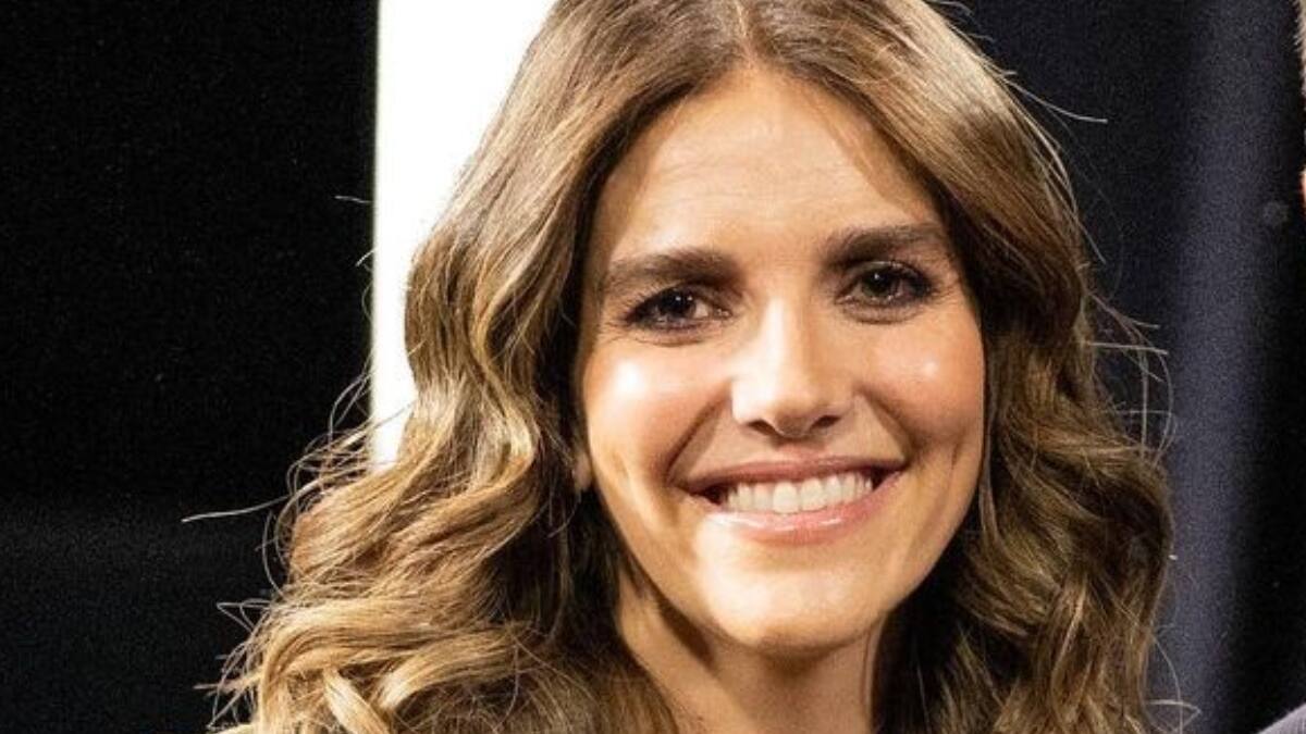 "Va a llegar a puro comer": Las bromas de María Luisa Godoy en evento solidario junto a varios artistas urbanos