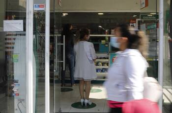 Colusión Farmacias: chequea con tu RUT si recibirás la indemnización