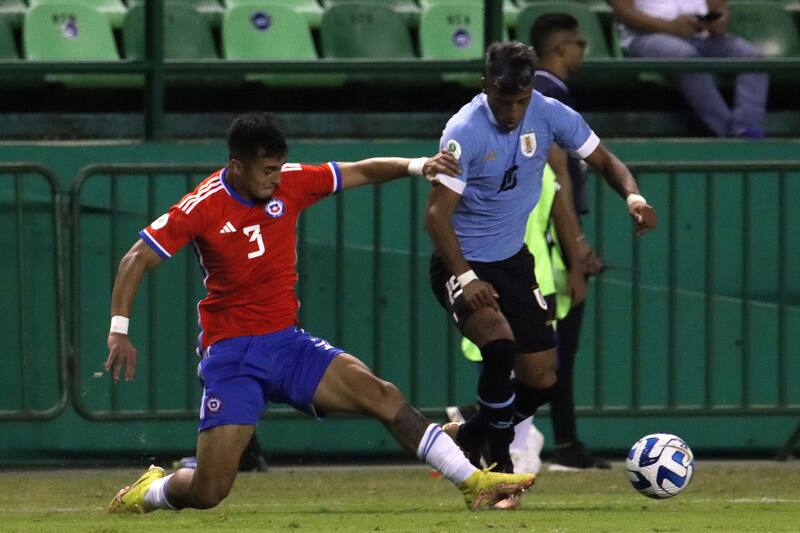 Yahir Salazar disputó el Sudamericano sub 20 con La Roja. Crédito: Agencia Aton.