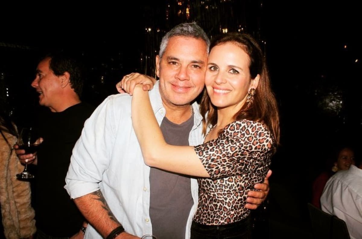 Este es el lujoso anillo con el que José Miguel Viñuela sorprendió a su esposa, Constanza Lira