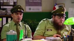 “Buenos días, buenas tardes”: Sergio Freire recordó el origen de su imitación a Carabineros con el Guatón Salinas