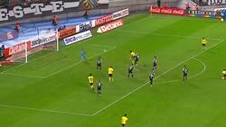 Genialidad total: el golazo de César Pérez en la derrota de Defensa y Justicia