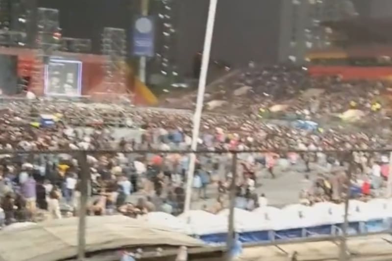 Santa Laura recibe el concierto de Los Bunkers