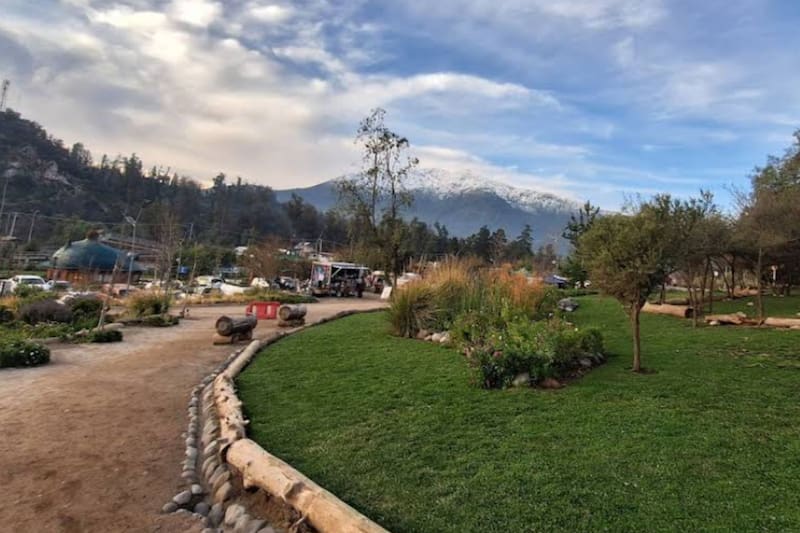 En este sector se está llevando a cabo un espectacular evento familiar.
Créditos: Google Maps.