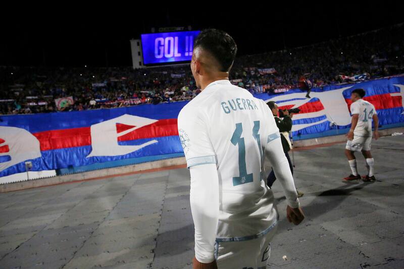 Fue cortado por Álvarez, estuvo muy cerca de irse y ahora todos están contentos con él: “Es importante para la U”. Foto: Aton.