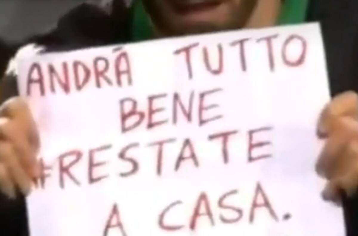 Francesco Caputo anotó un doblete para Sassuolo y celebró con mensaje por el coronavirus